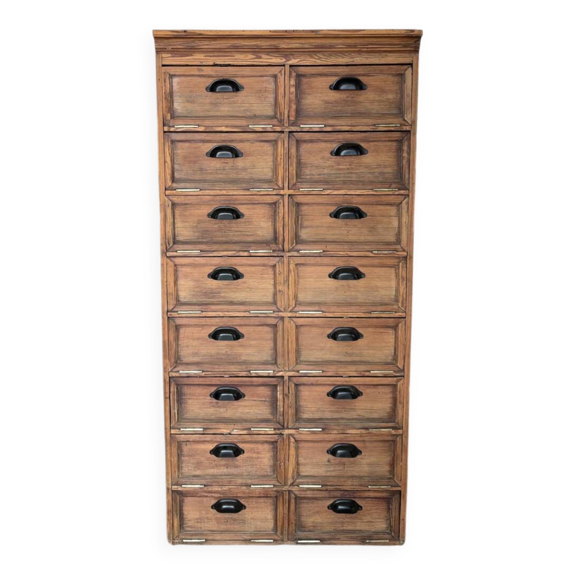 Notary cabinet with flaps