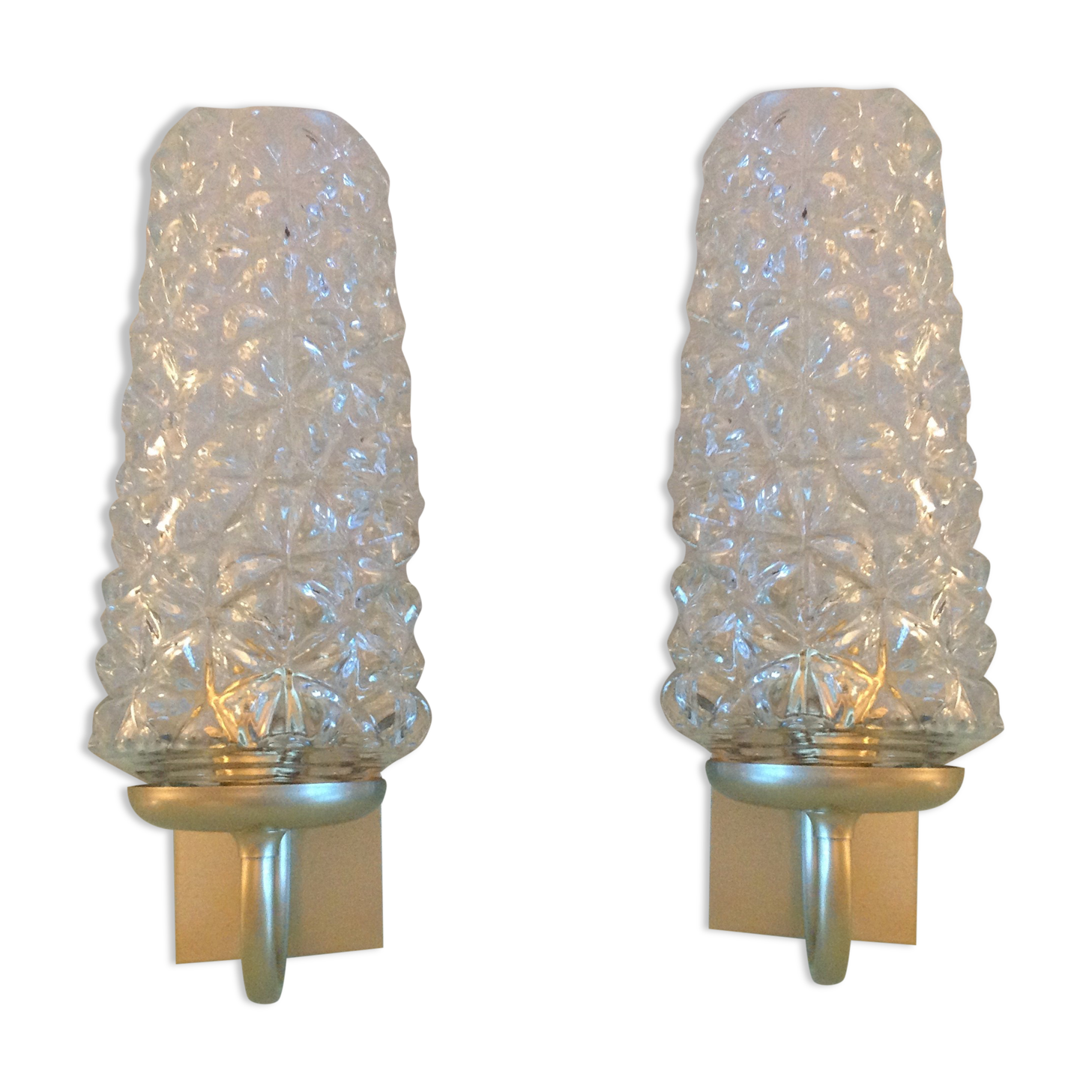 Pair of tulip glass and gold/vintage metal wall lamps 60/70