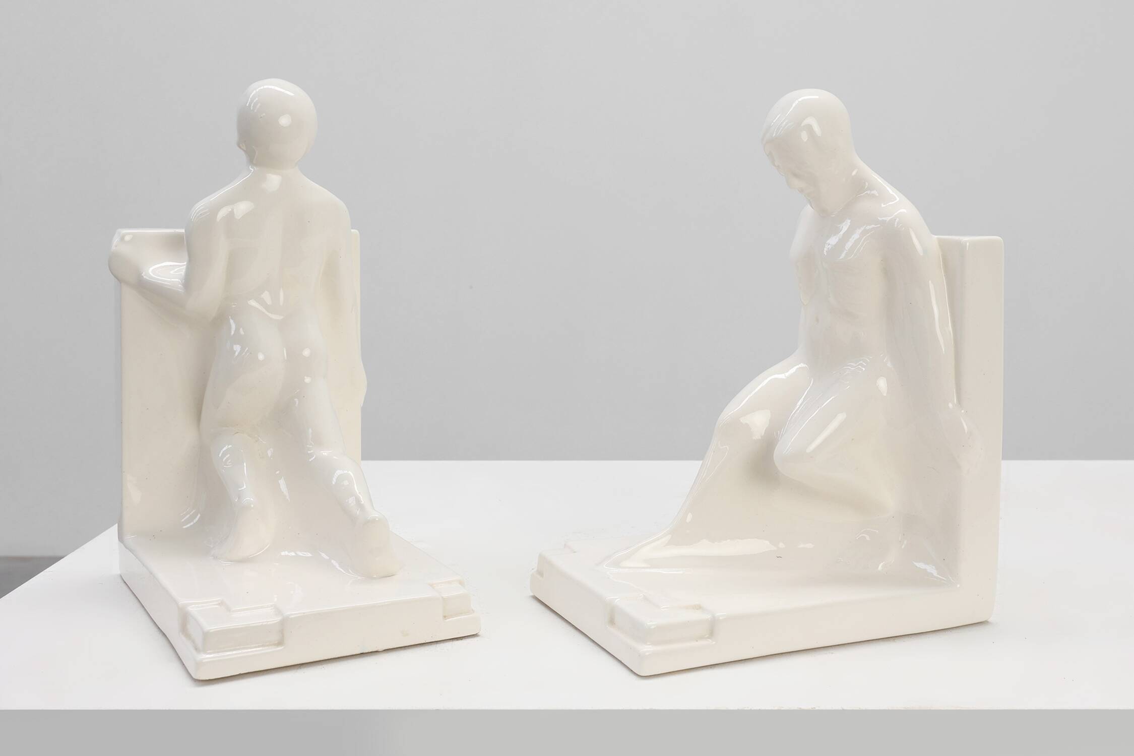 Pair Ceramic bookends by Godofridus Boonekamp for Plateelbakkerij Schoonhov