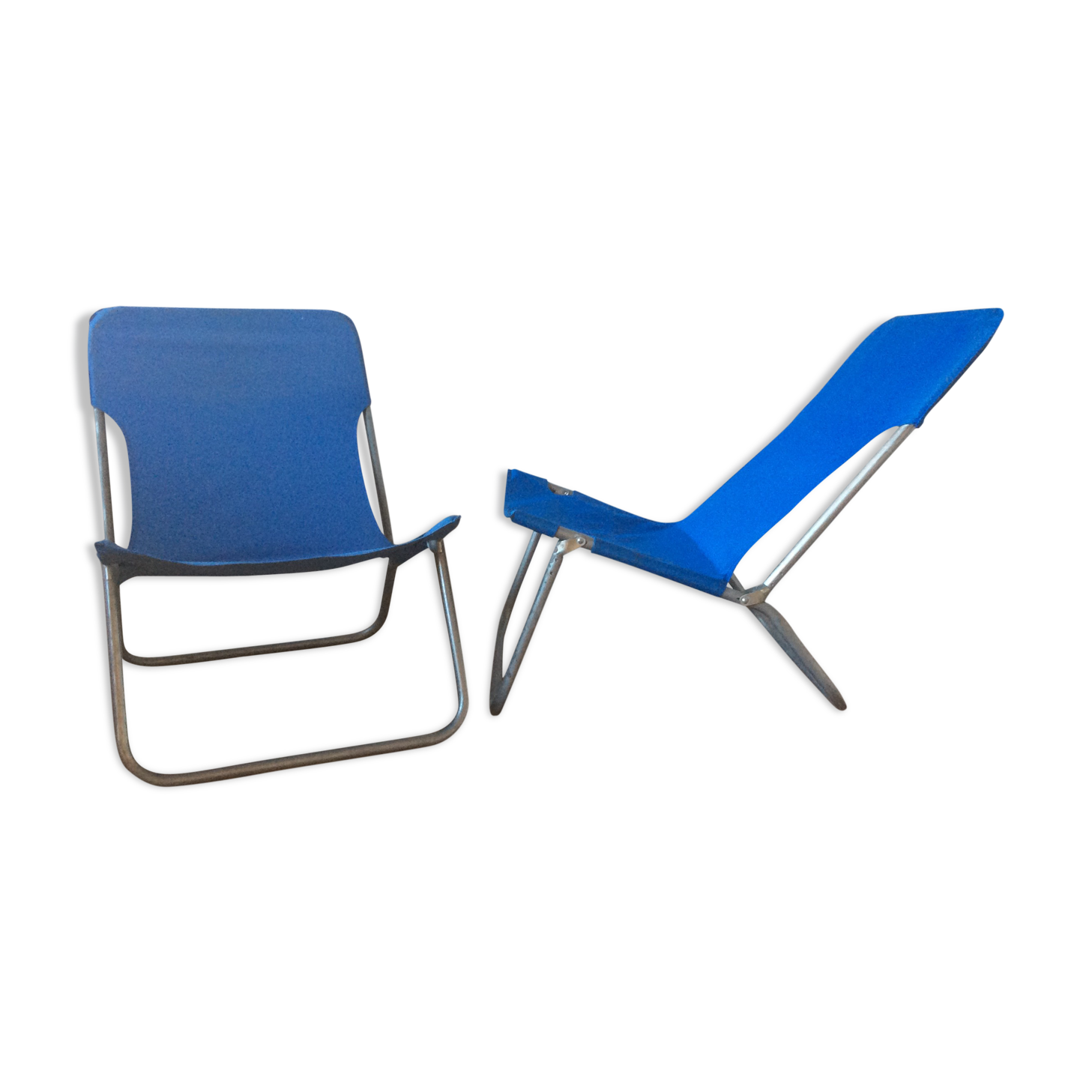 Vintage camping chair duo