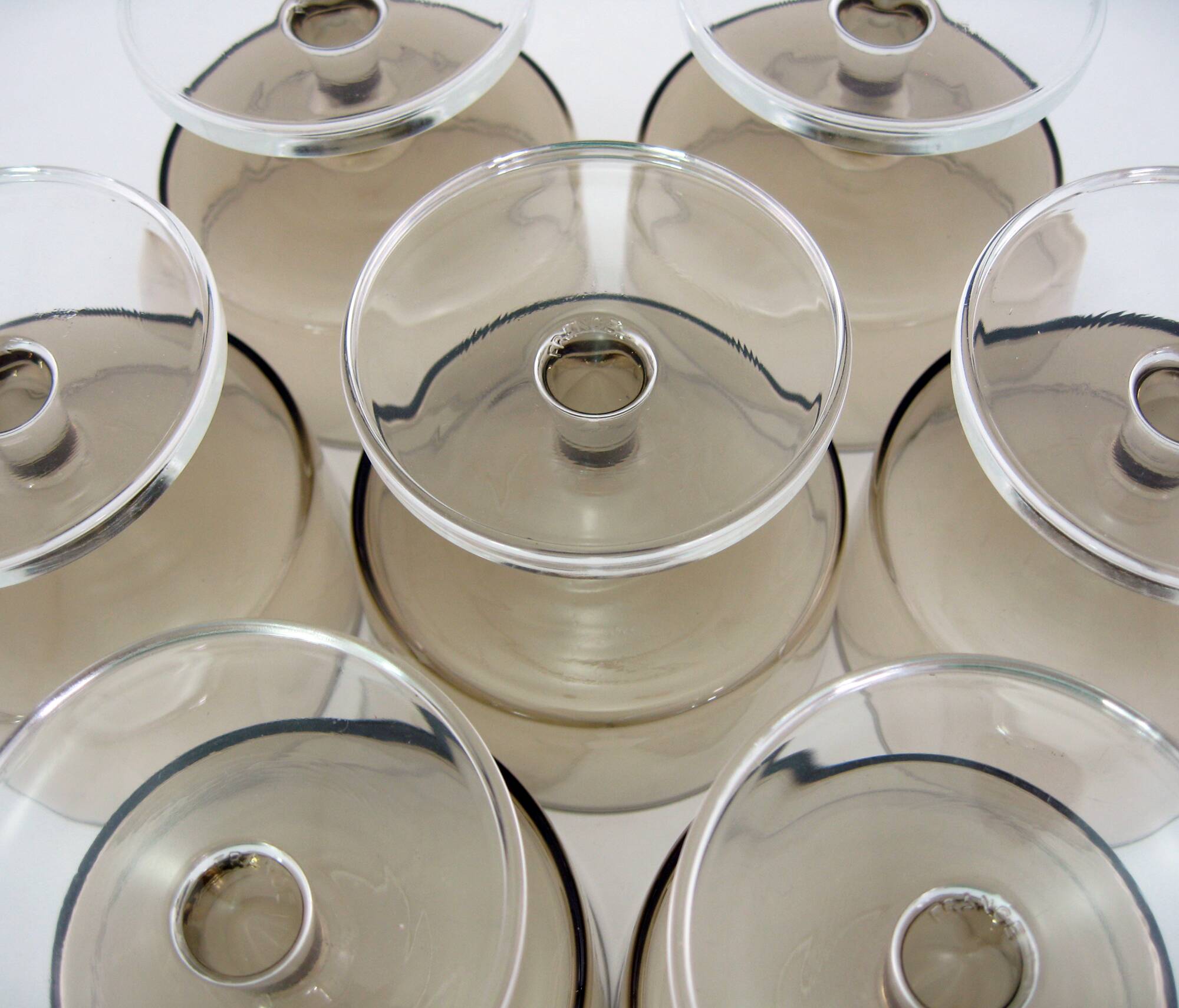 7 champagne glasses in smoked brown glass - Cavalier Sweden Luminarc Arcoroc France - vintage 70s