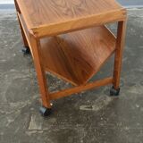 Chariot table d’appoint vintage en teck danois par Aksel Kjersgaard