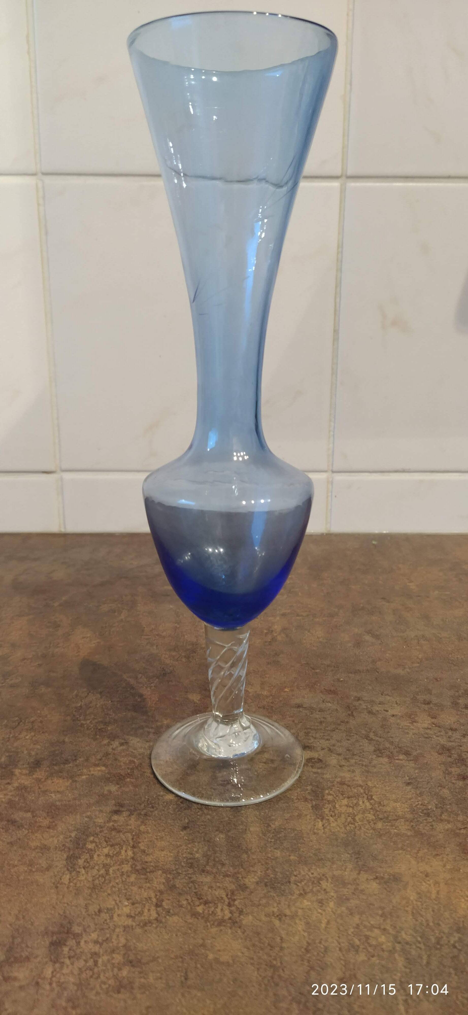 Blue soliflore vase