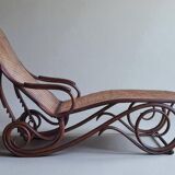 Thonet chaise longue No. 2 (No. 9702) 1900s