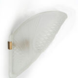 Pair of art deco wall lamps with pine cone pattern