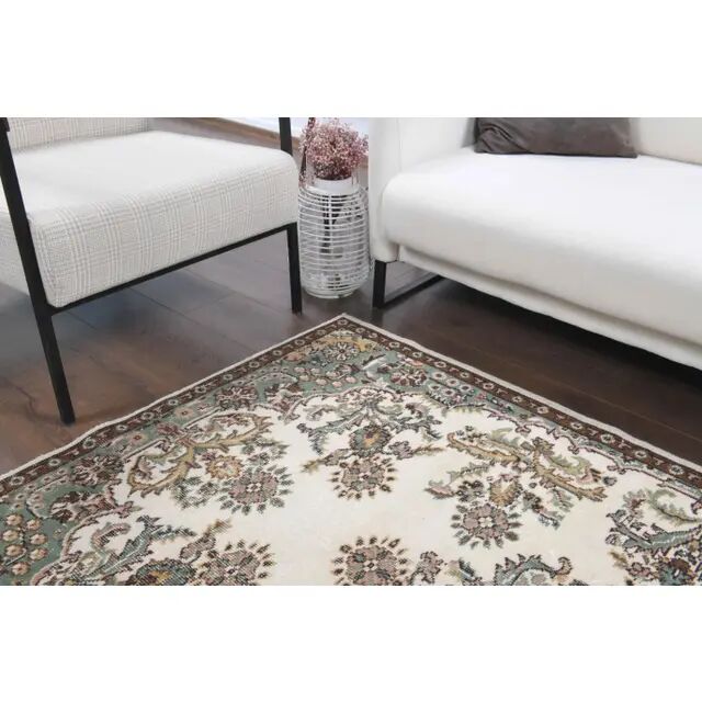 1970s Turkish Oushak Handmade Wool Cotton Beige Area Rug  119x208