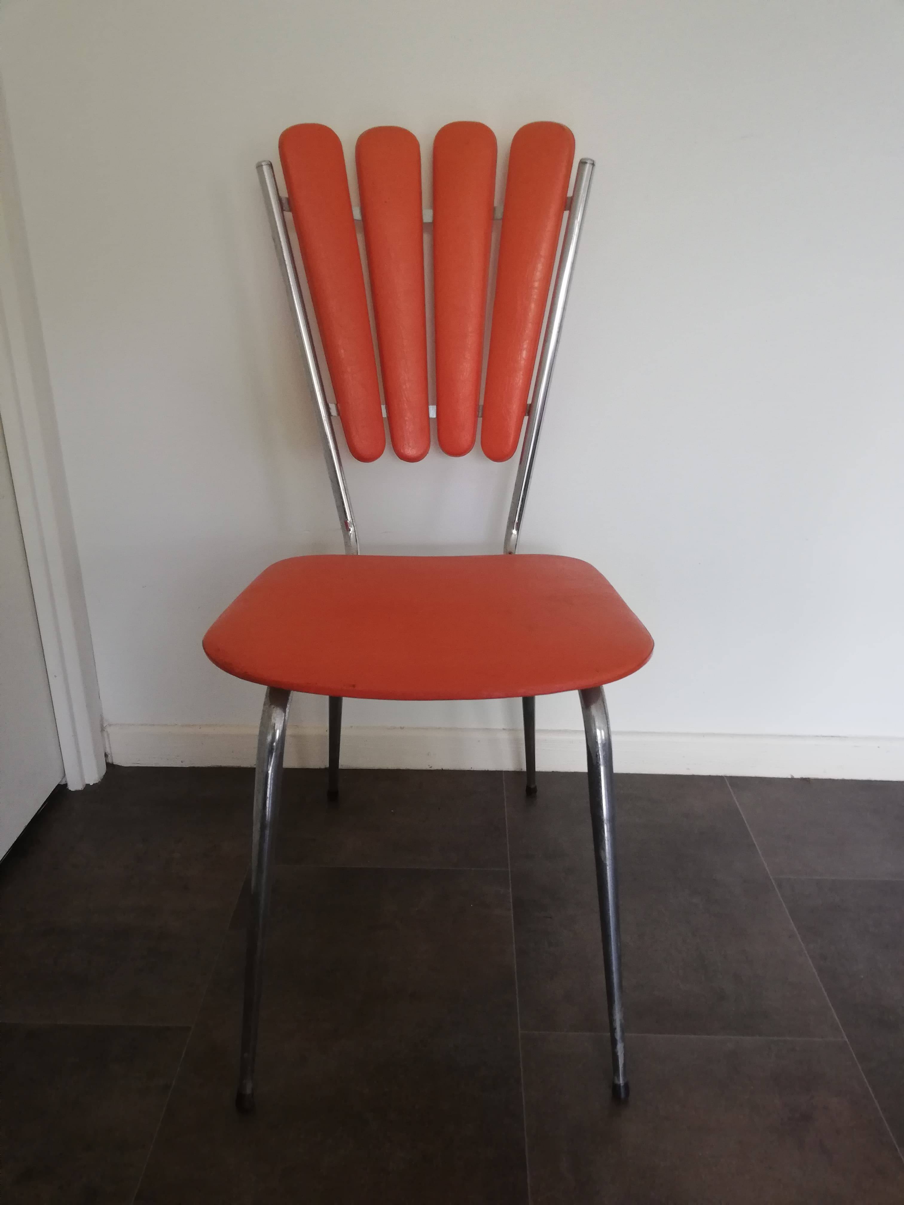 Lot d 3 chaises de la marque Soudexvinyl