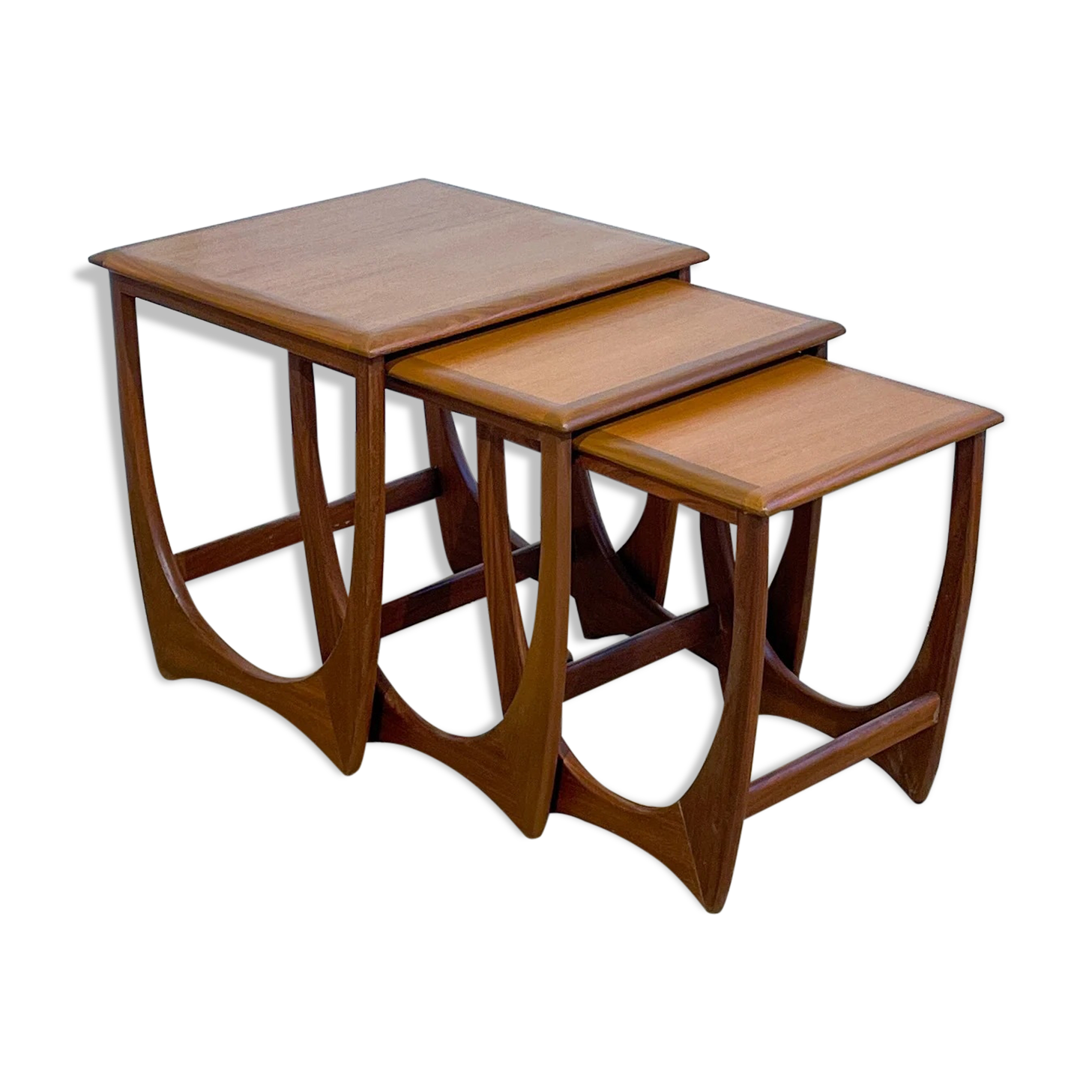 Teak trundle coffee table