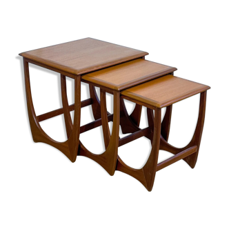 Teak trundle coffee table