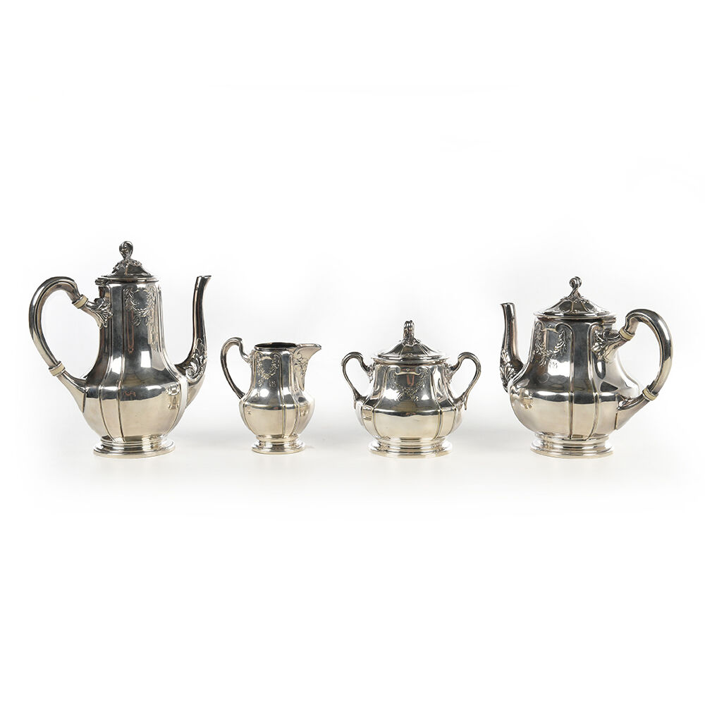 Silver metal tea set