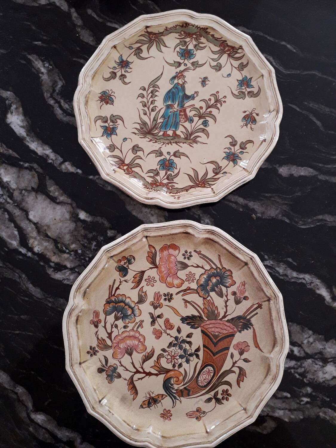 Salins France collection plates