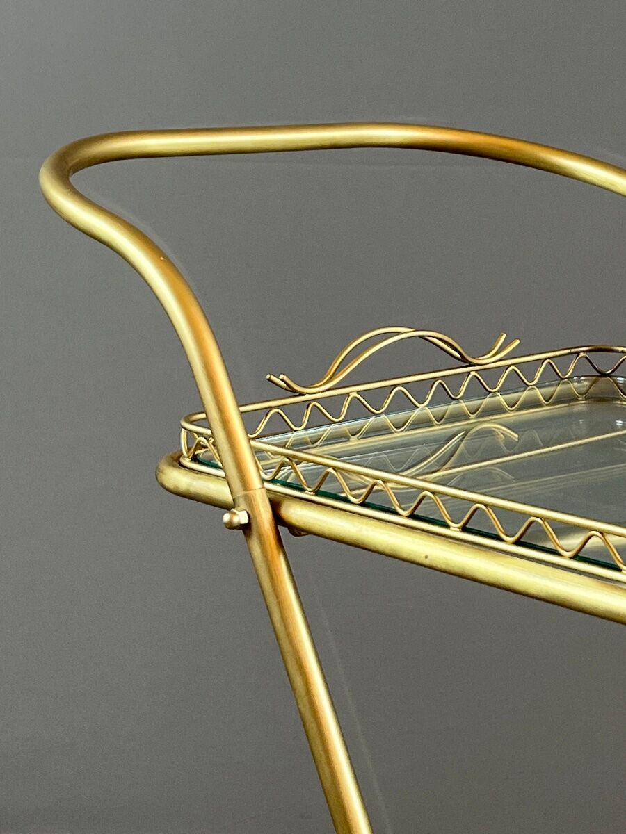 Rolling table cart in brass and glass, 20th century