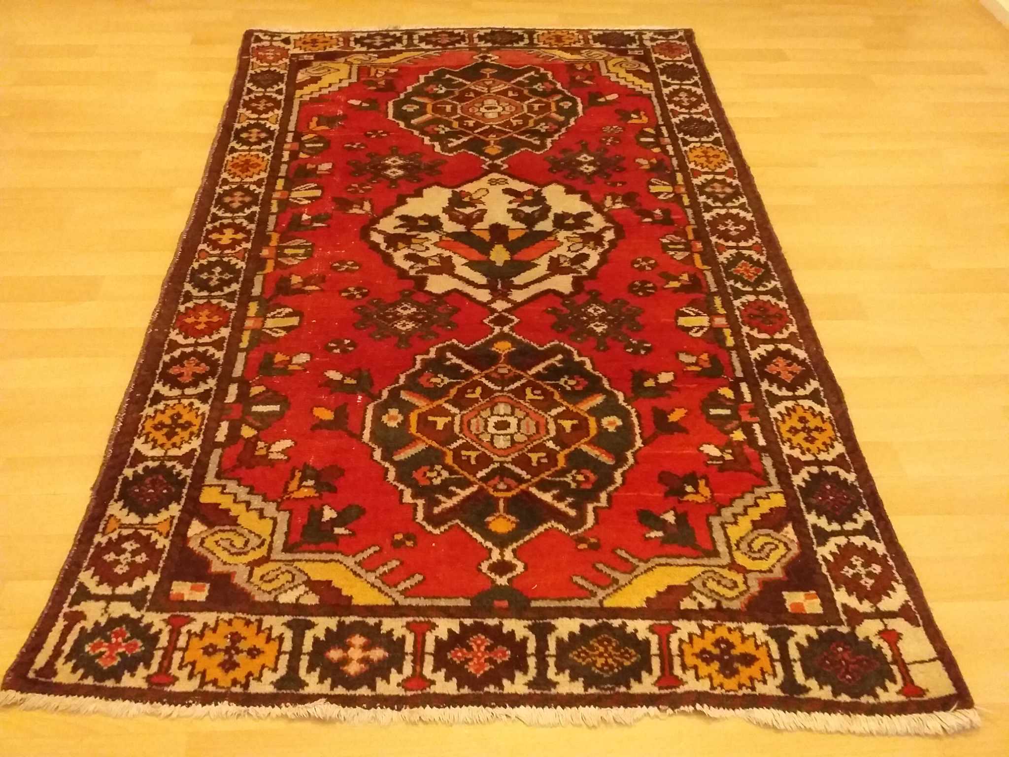 Handmade Persian Hamadan rug 200x132cm