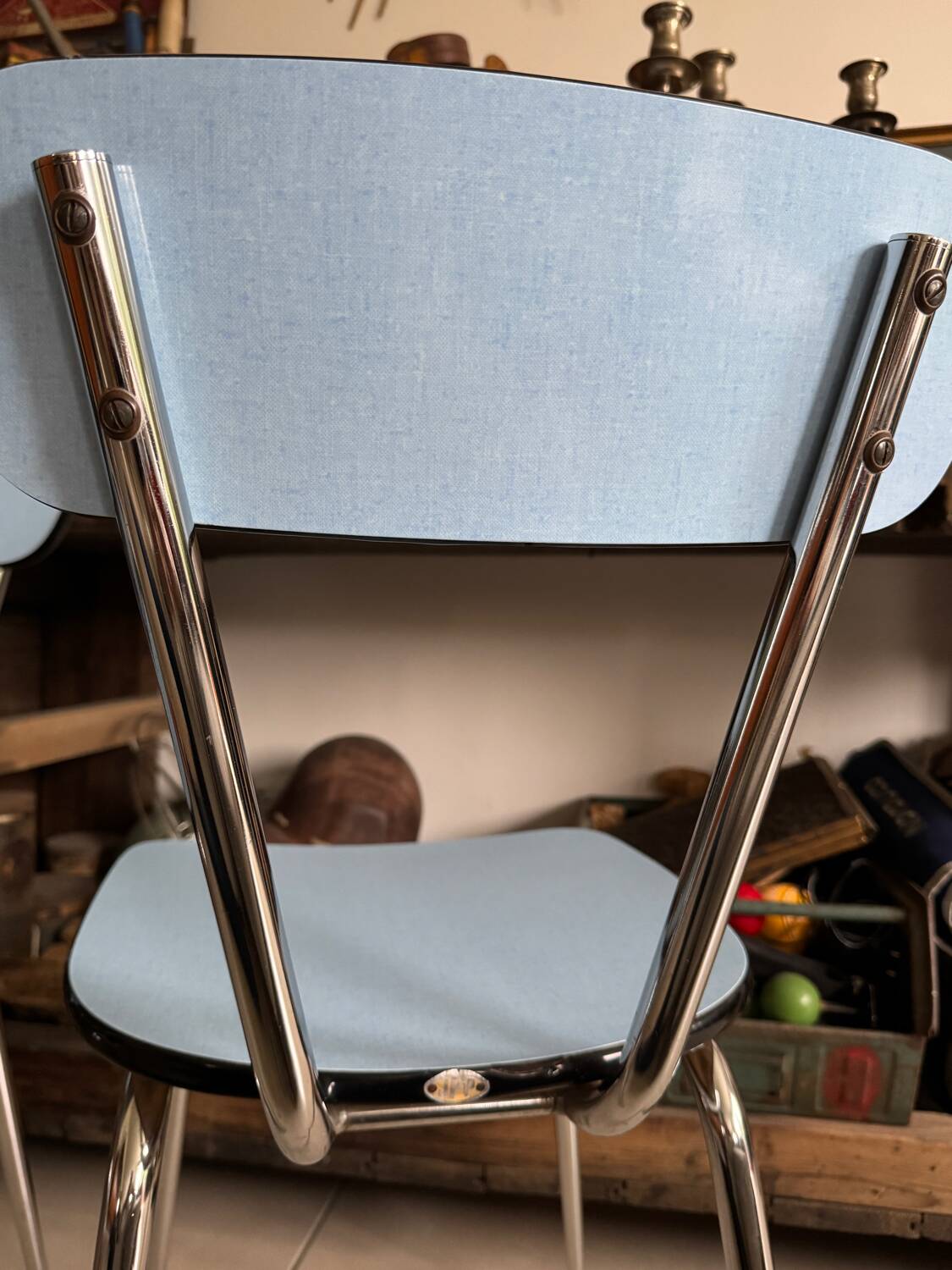 Série de 4 chaises Formica bleues vintage