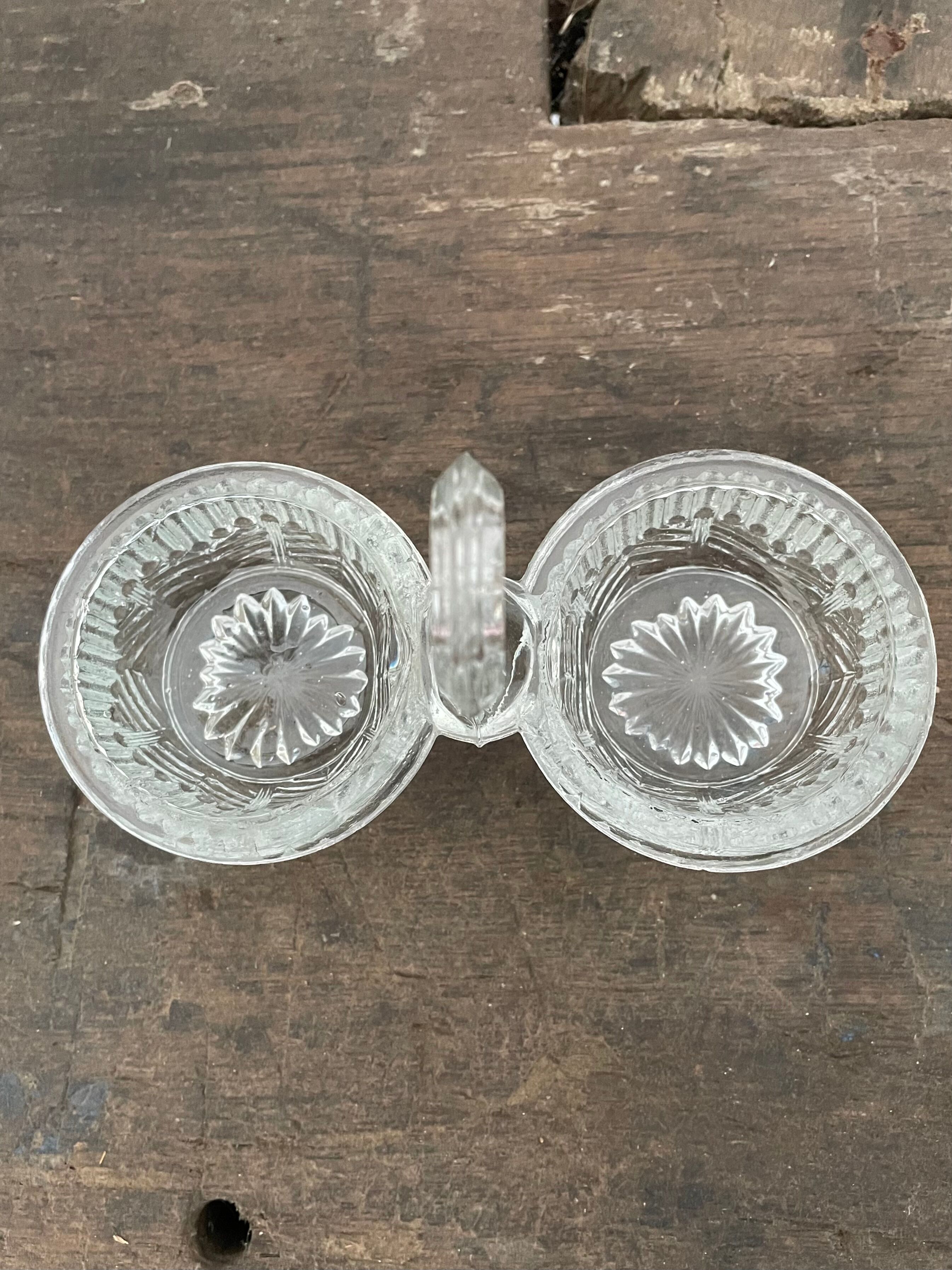 Glass pepper salt shaker