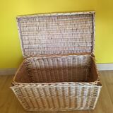 Wicker storage box