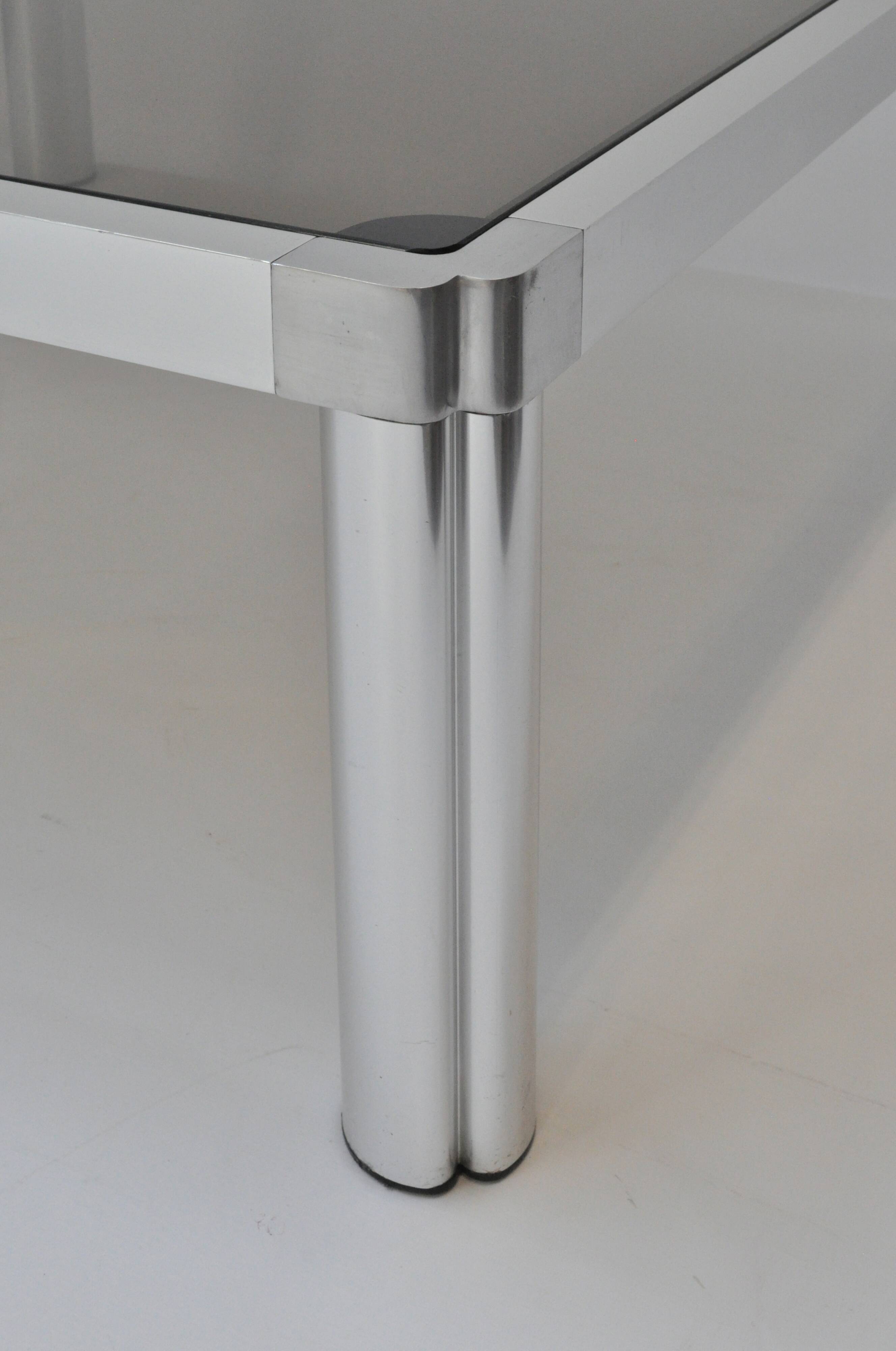 Artifort T122 coffee table by Kho Liang Ie – Original smoked glass – 1970s