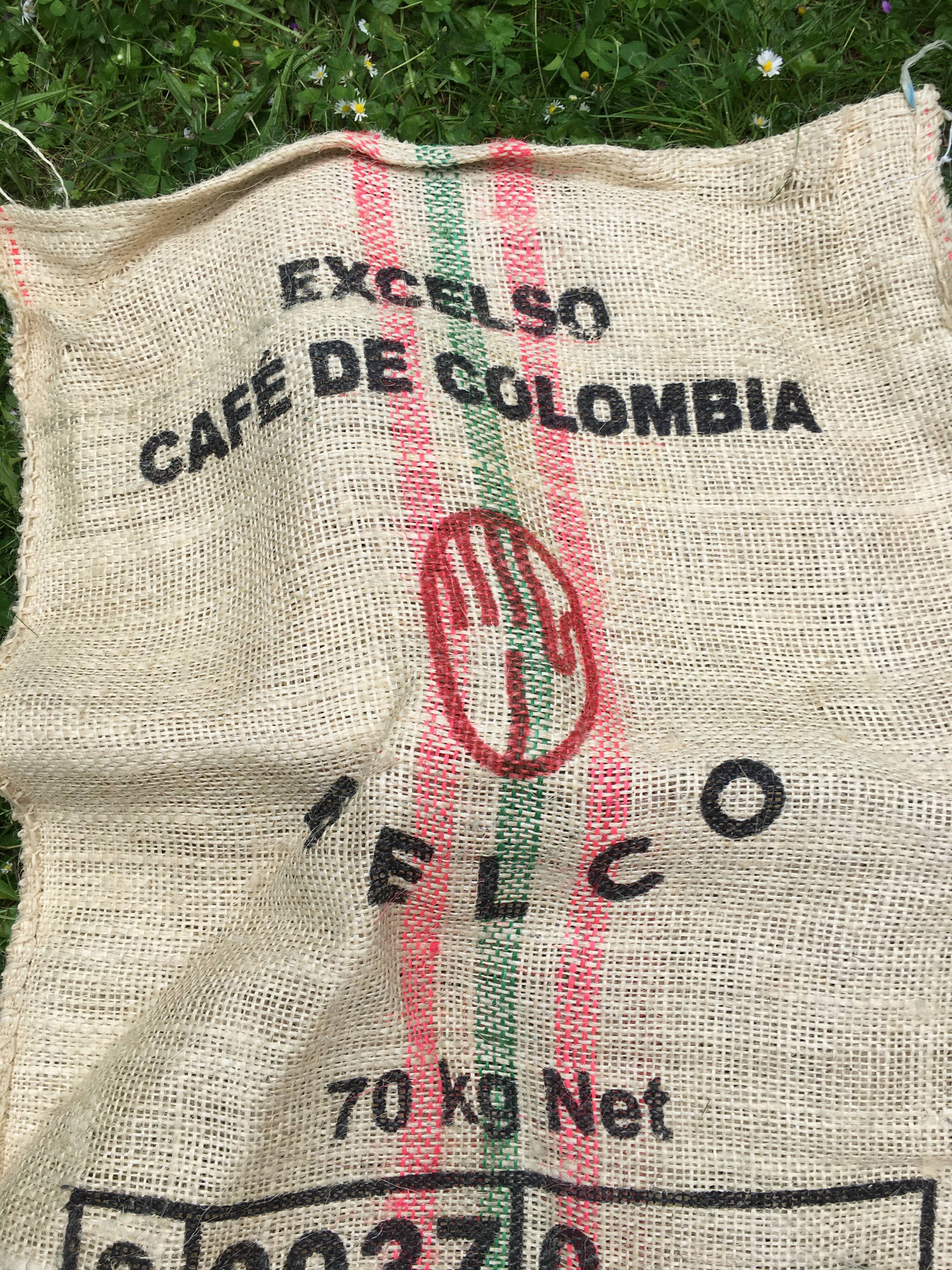 Sac toile de jute burla café Colombie Limo déco maison coussin relooking