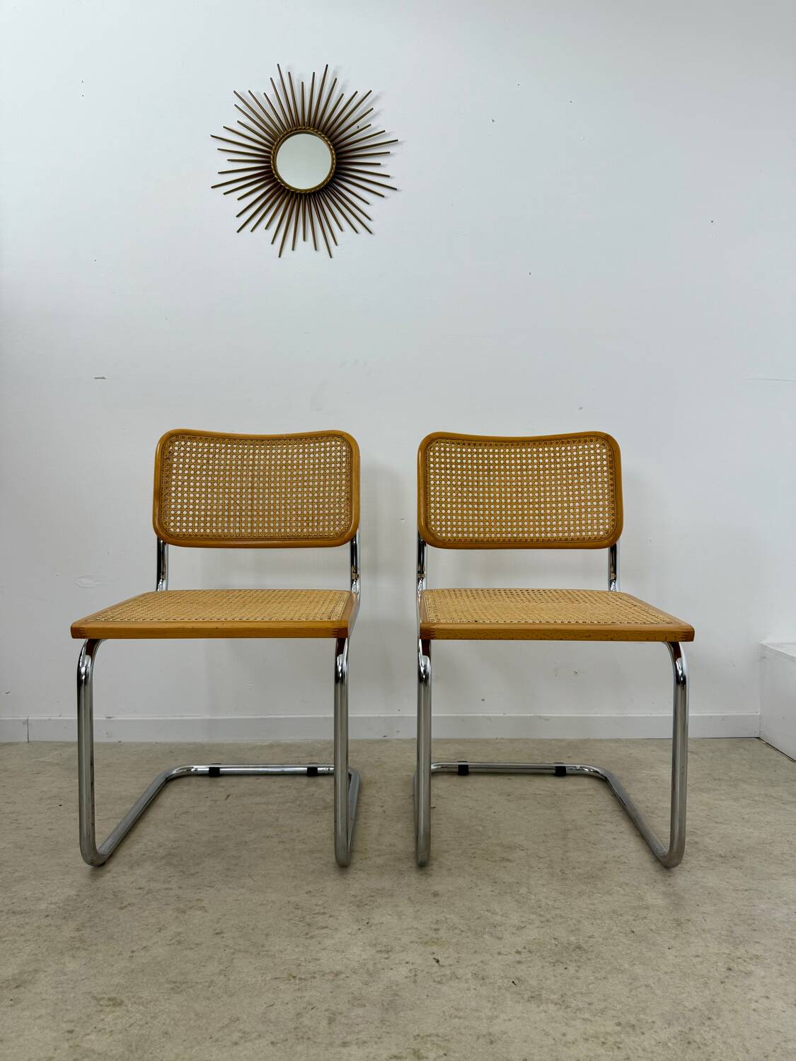 Lot of 2 identical caned chairs Cesca B32 design Marcel Breuer 1970 Made in Italy vintage