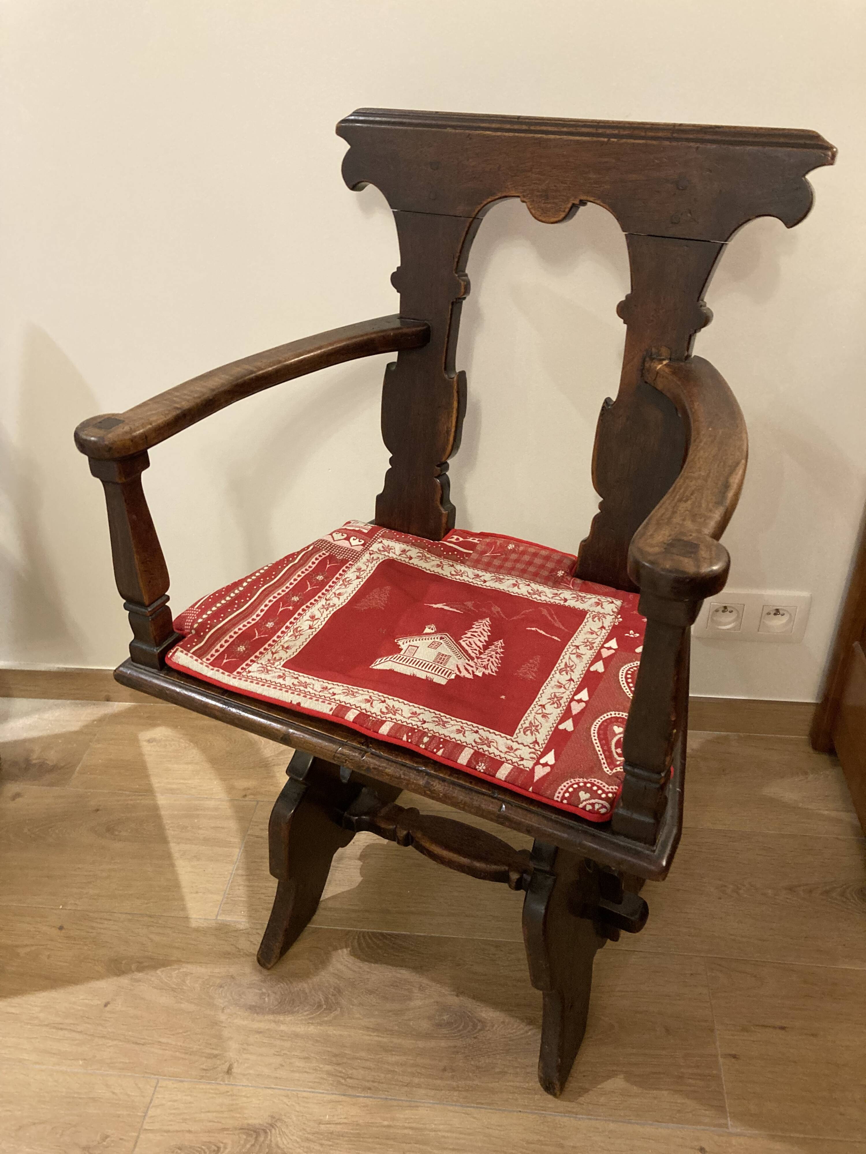 Pair of carved solid wood Dolomites armchairs