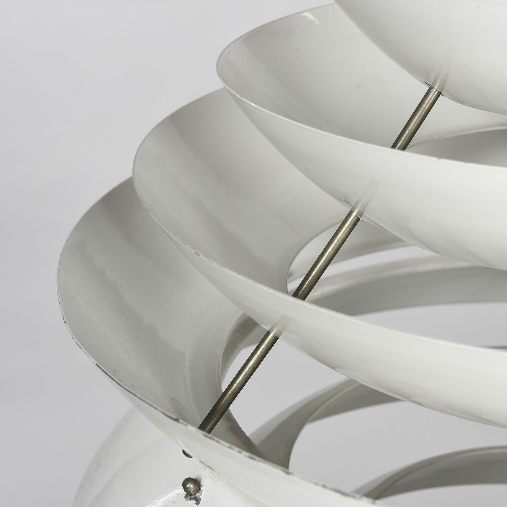 Metal suspension, Italy