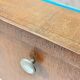 Table de chevet en noyer