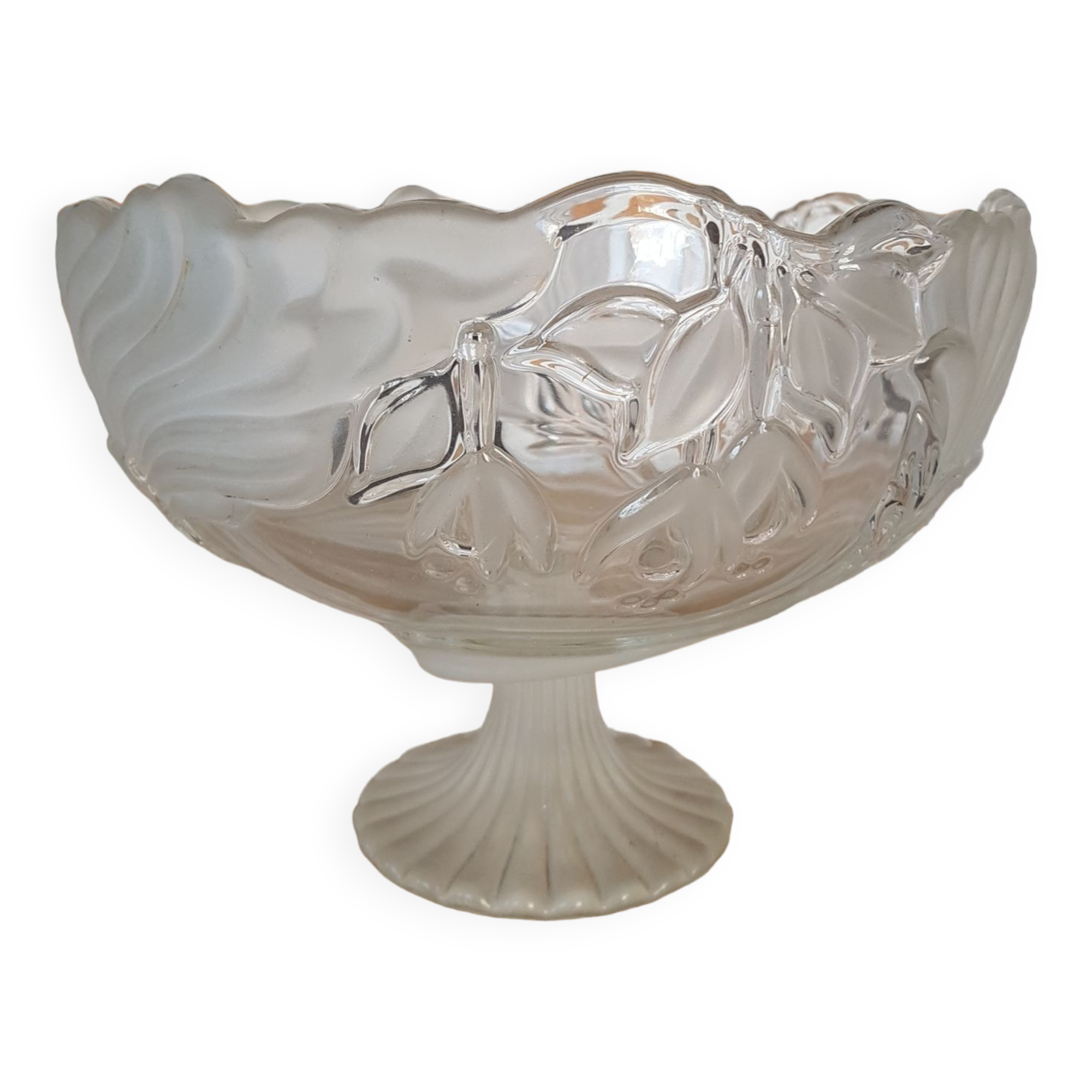 Flat crystal sandblast-cut compotier