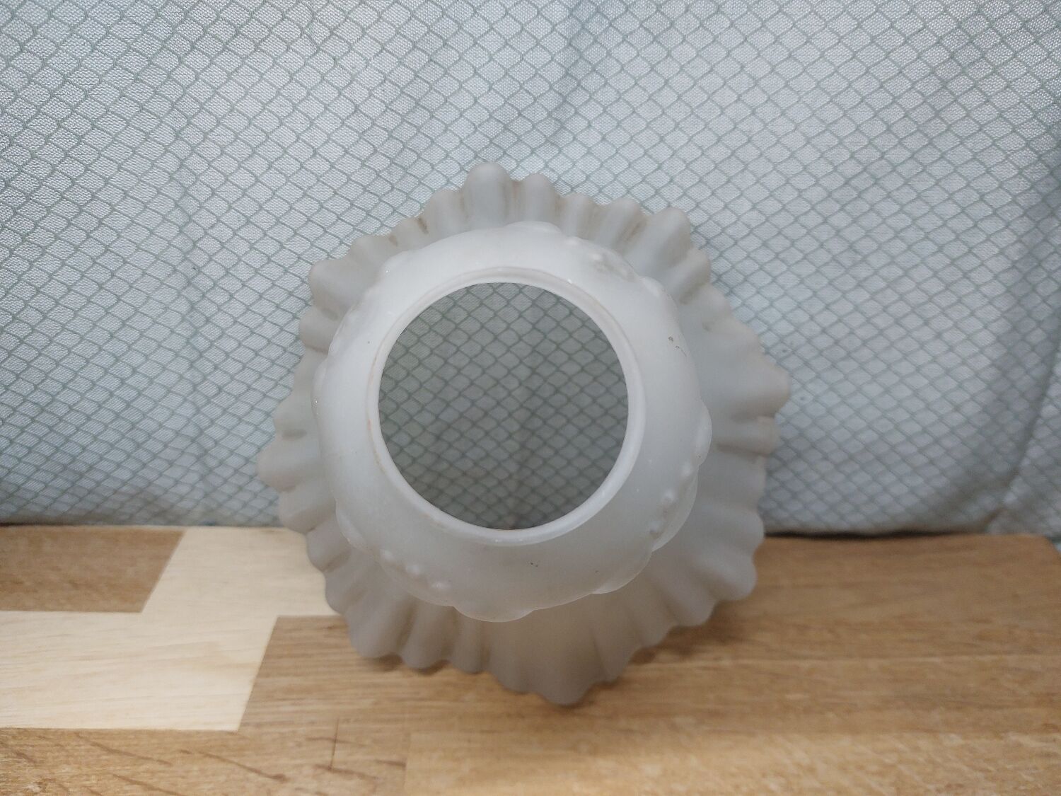 Frosted Glass Tulip Shade with Frilled Ruffles and Vintage Relief Patterns Chandelier