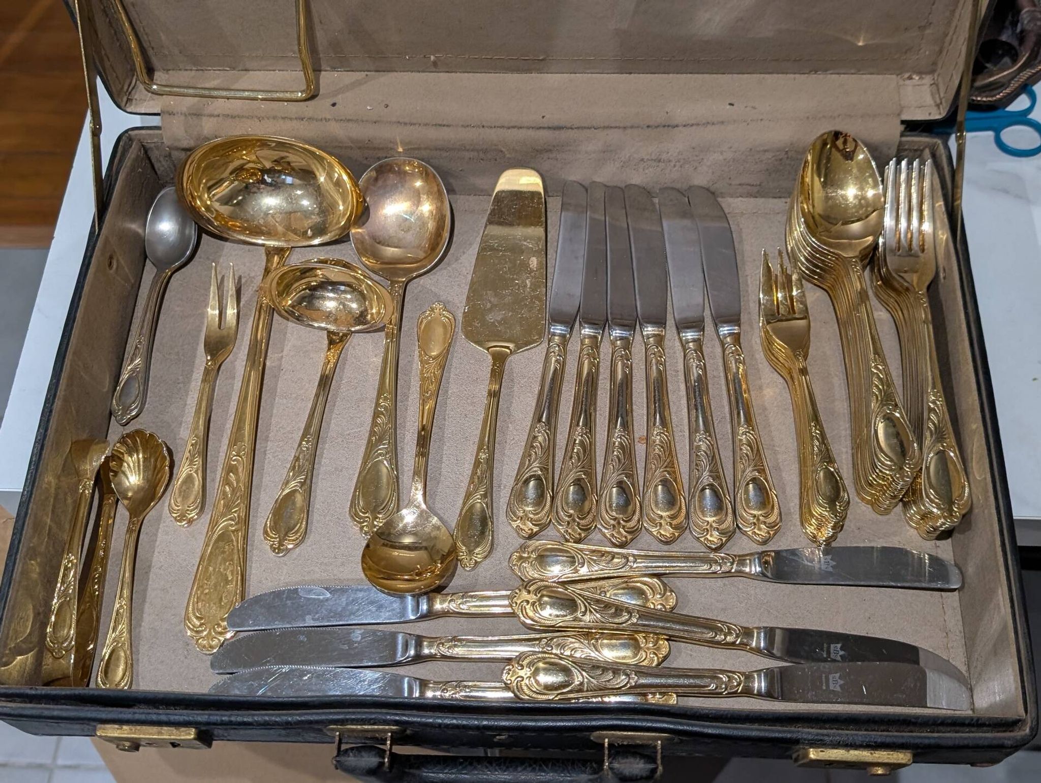 Luxury Cutlery Set Solingen SBS Gold Plated with Fine Gold 23/24 Carats - 70 Pieces