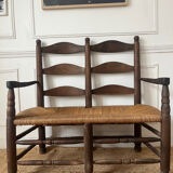 Wood and straw banquette