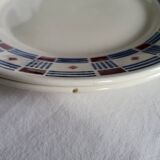 2 Vincennes earthenware dinner plates, Paris