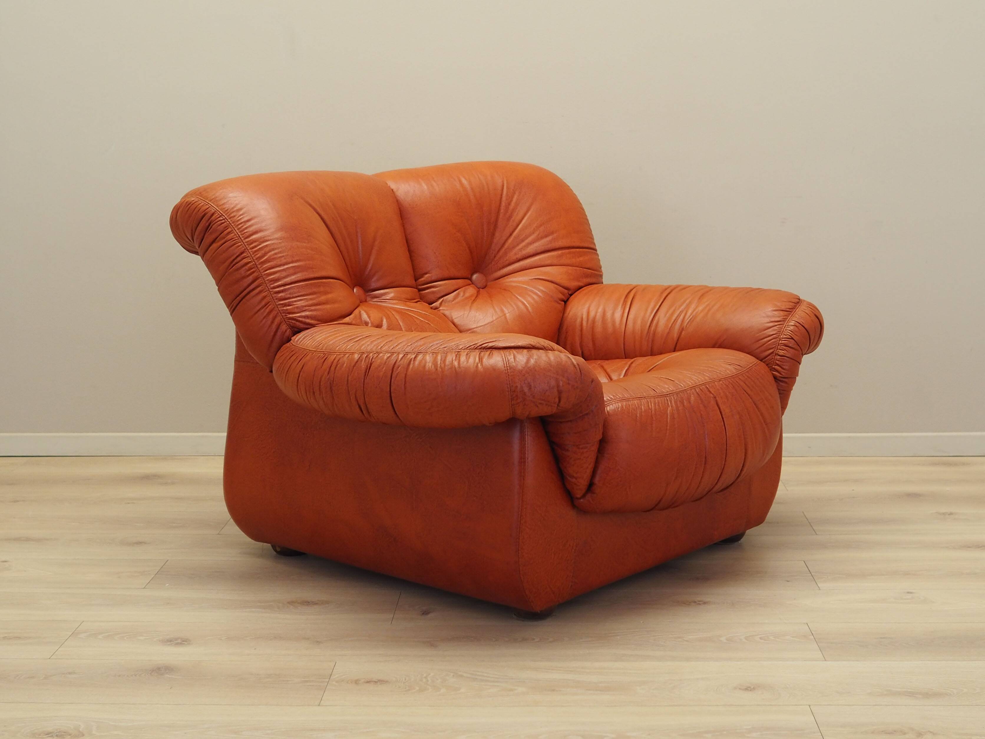 Lounge chair, Italian design, 1970s, manufacturer: PelleRossi