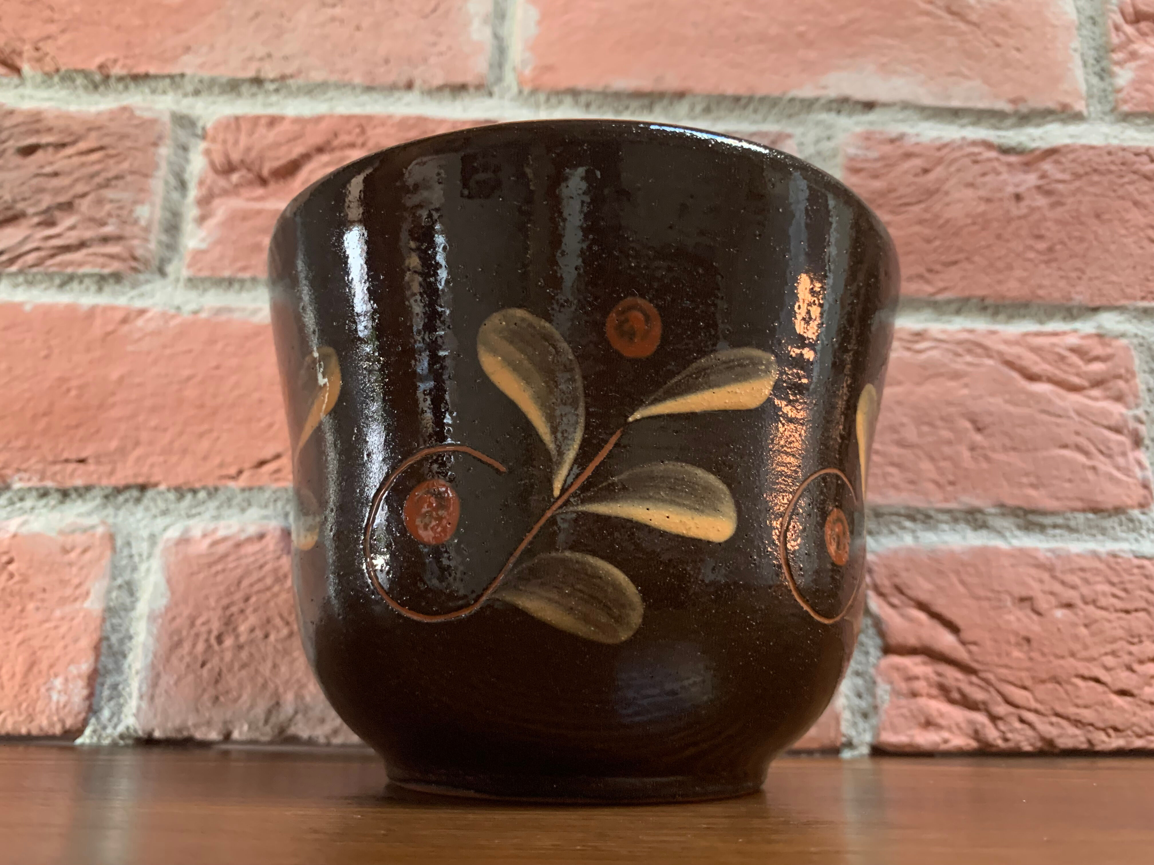 Dark Brown East German Planter with Floral Motif in the Style of Khokhloma