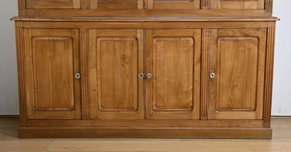 Grande Bibliothèque de Communauté en Châtaignier massif – 1940