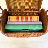 Vintage wicker basket handbag