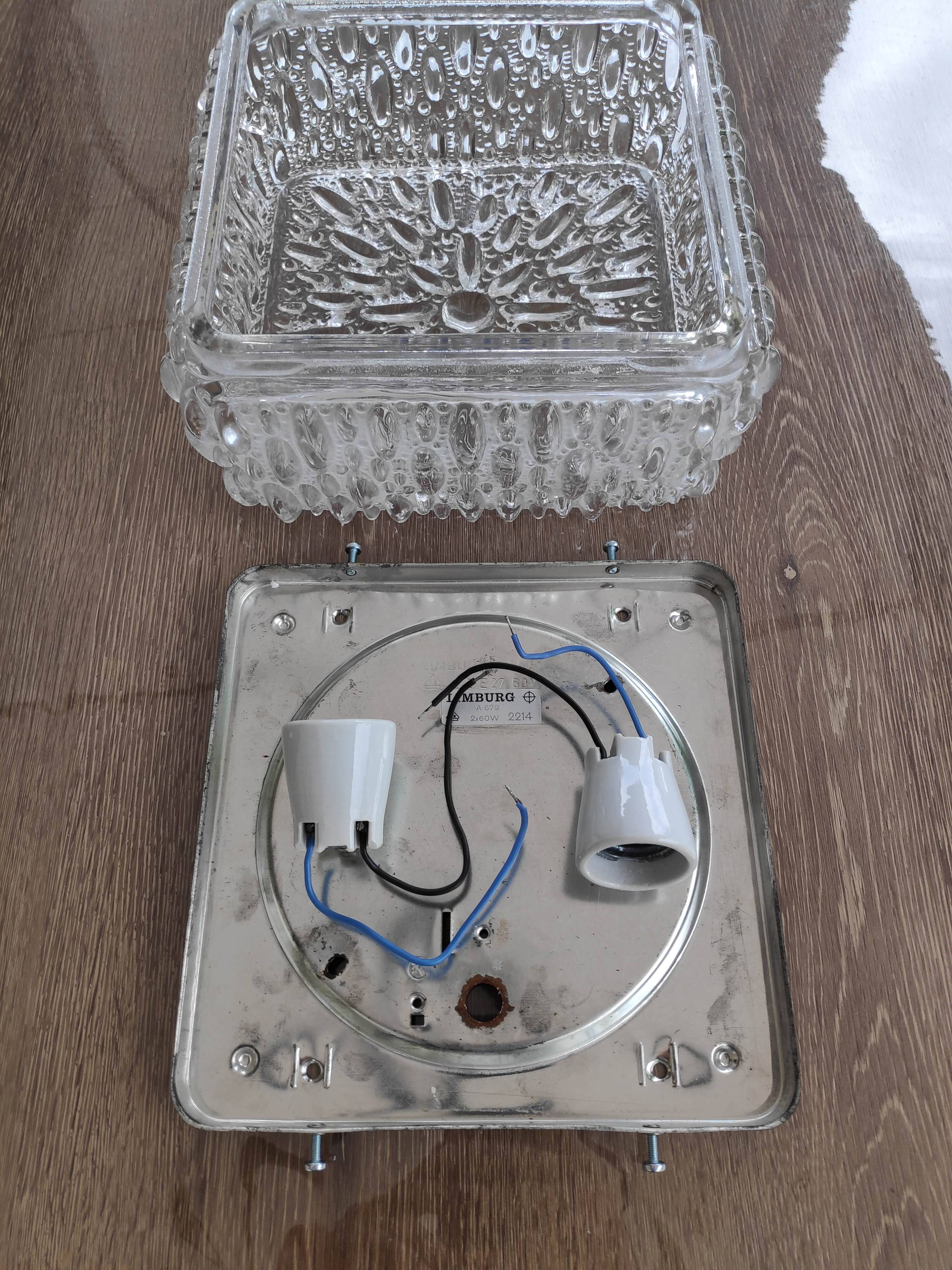 Large square ceiling light Limburg A679