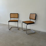 Paire de chaises Marcel Breuer noire cannage