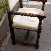 Vintage arm chair