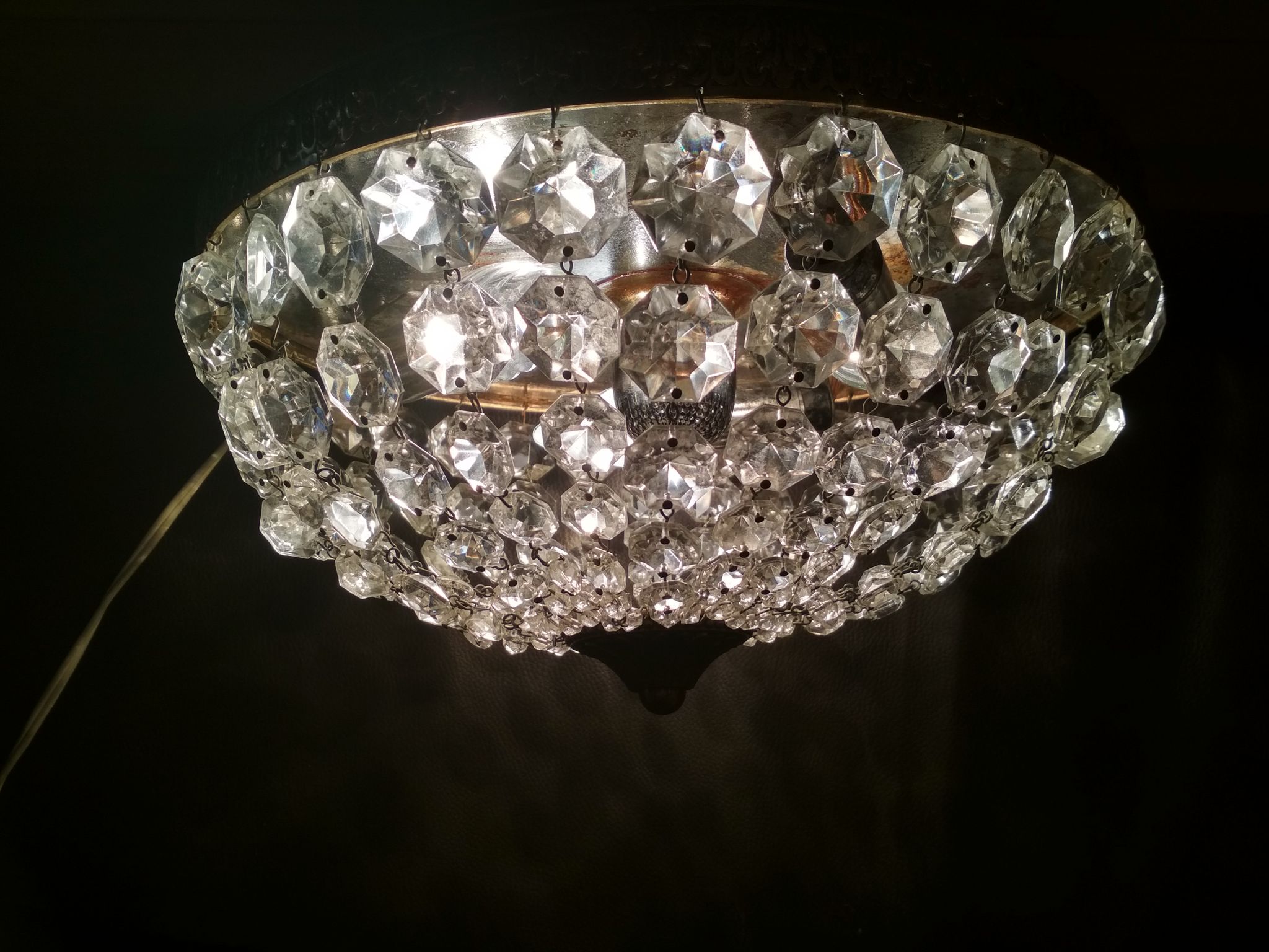 Lustre doré à Pampilles en cristal, plafonnier montgolfière XXème