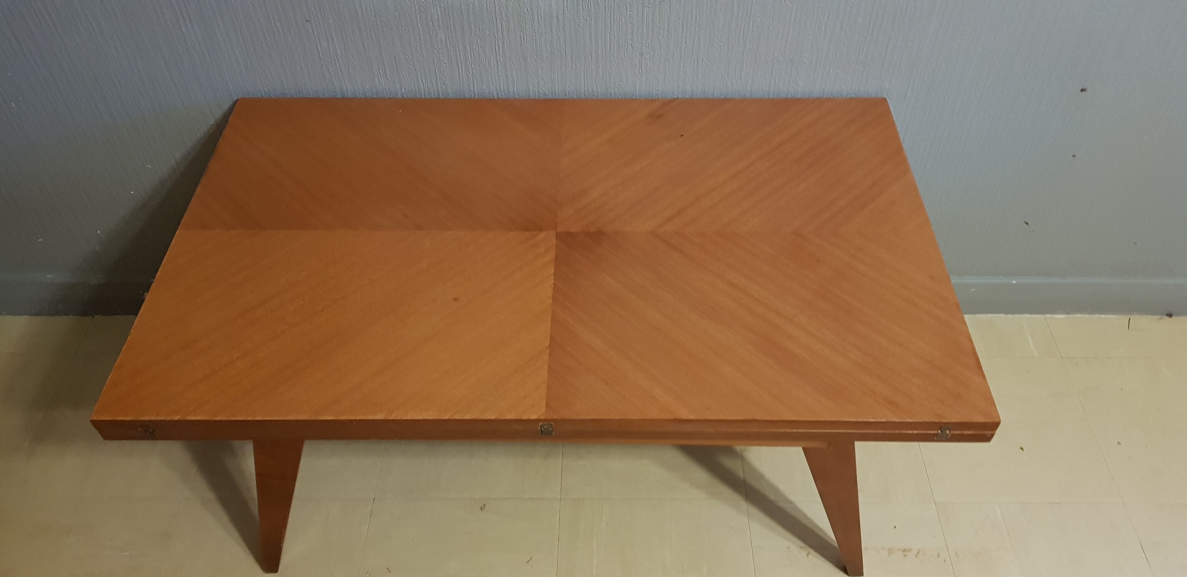 Table "junior revelation" Albert Ducrot for Ducal 1950