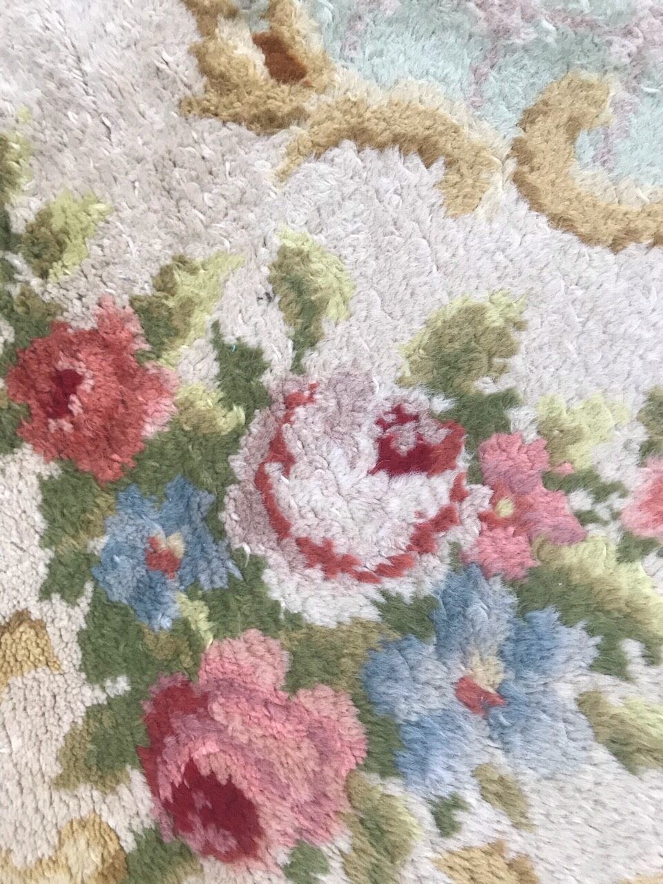 French carpet savonnerie Aubusson handmade 140x202 cm