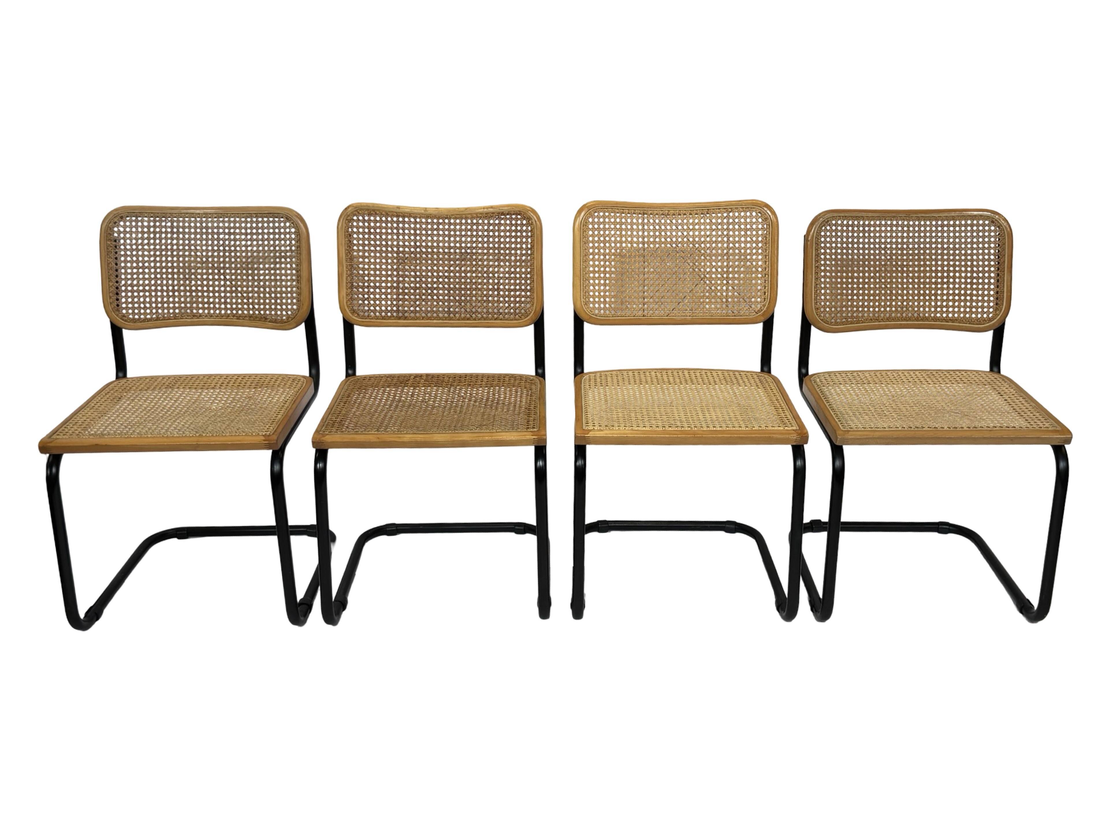 Set of 4 chairs Cesca B32 designed by Marcel Breuer design black frame