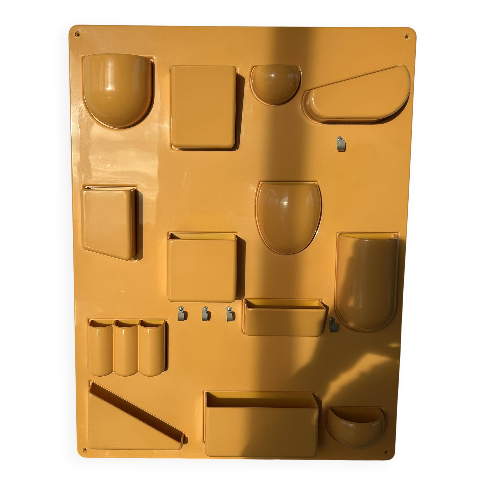Uten.Silo II wall storage system (1970)