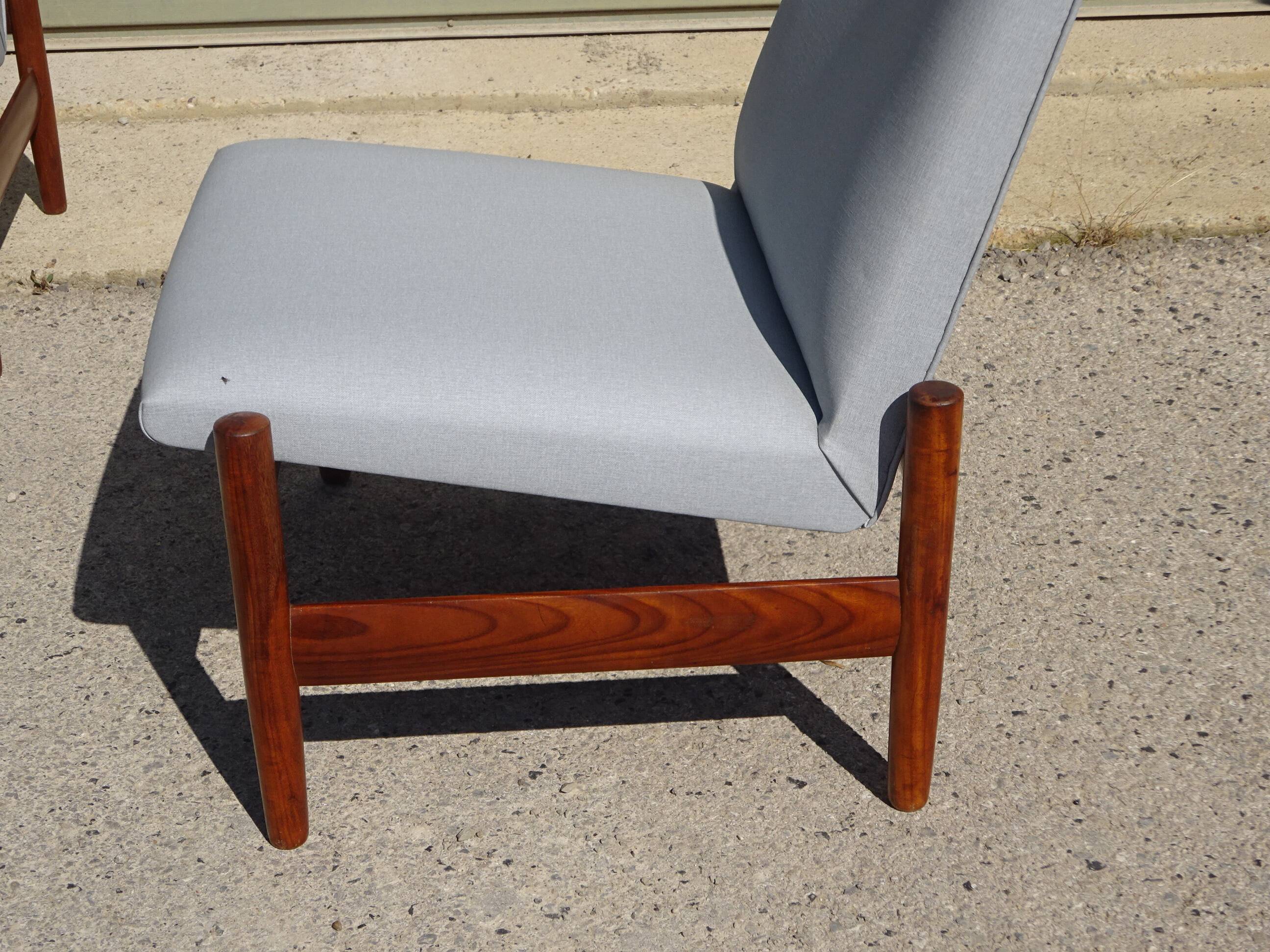 Modular 3-seater sofa + a teak coffee table by Karl SØrlie & SØnner