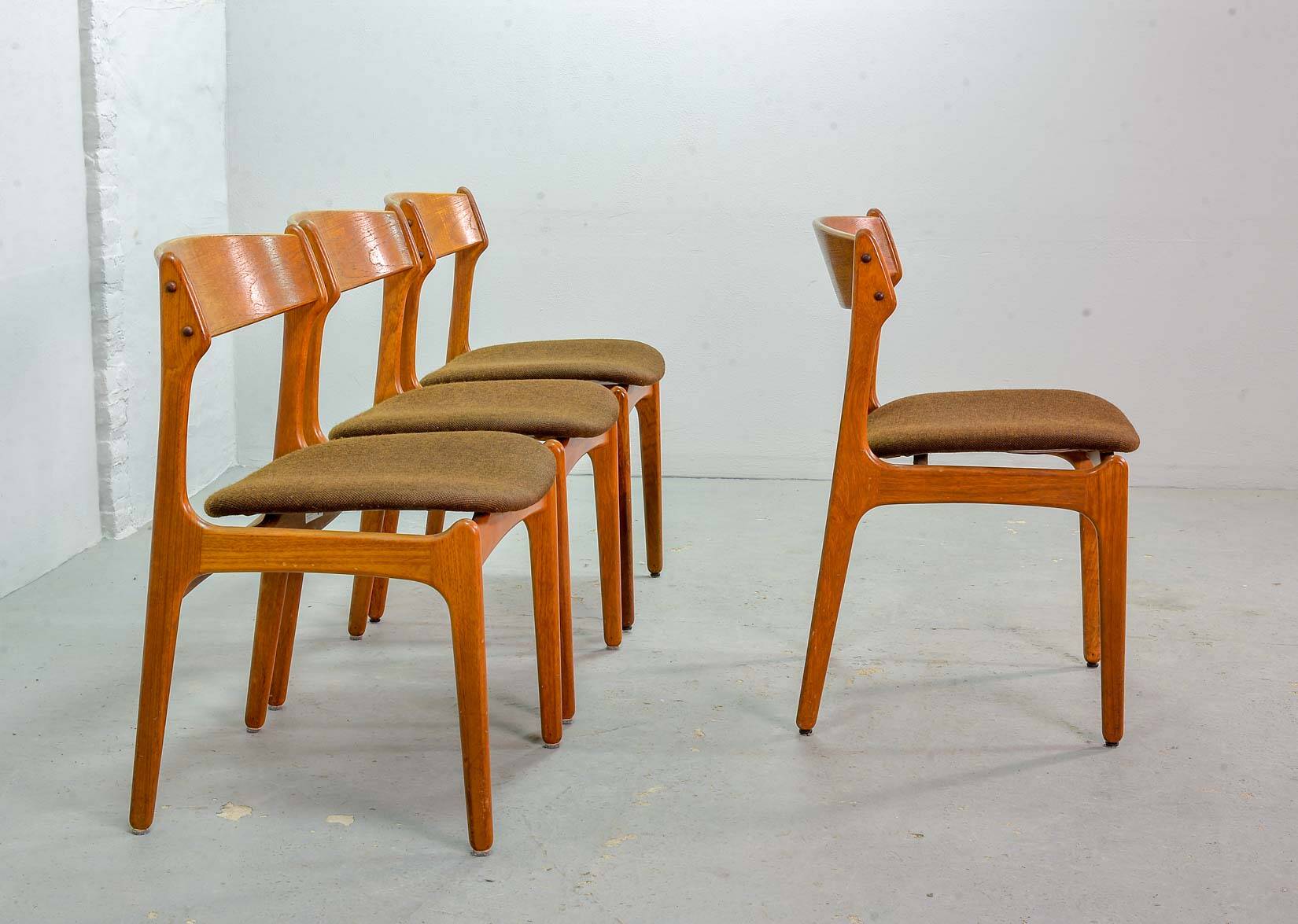 Erik Buch Danish Design Teak Dining Chairs for Oddense Maskinsnedkeri 1960s