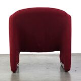 Vintage Artifort Design Armchair Model Ben in Sturdy Red Fabric