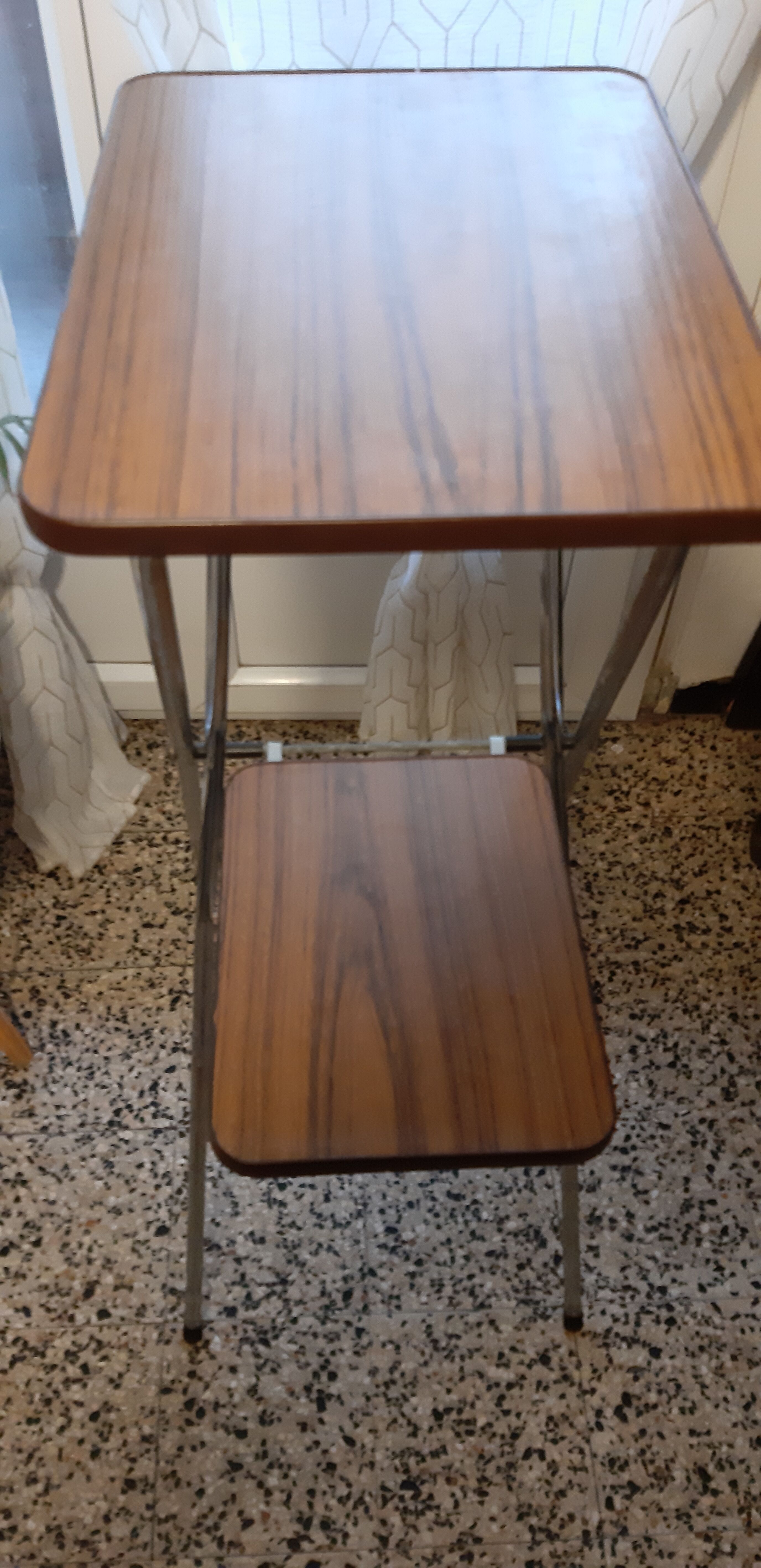 Formica projector holder