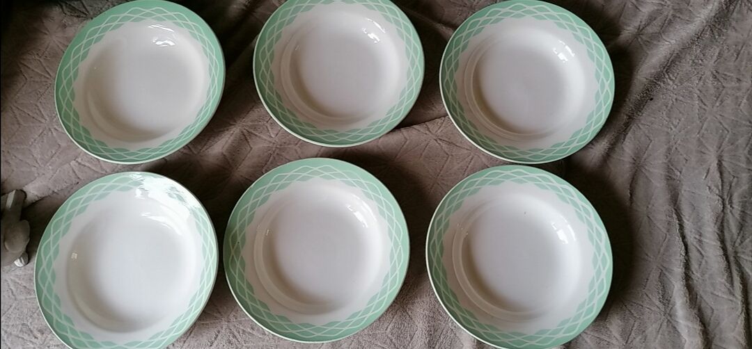 6 hollow plates in digoin Sarreguemines model Lola