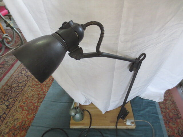 Light industrial kaiser original idell