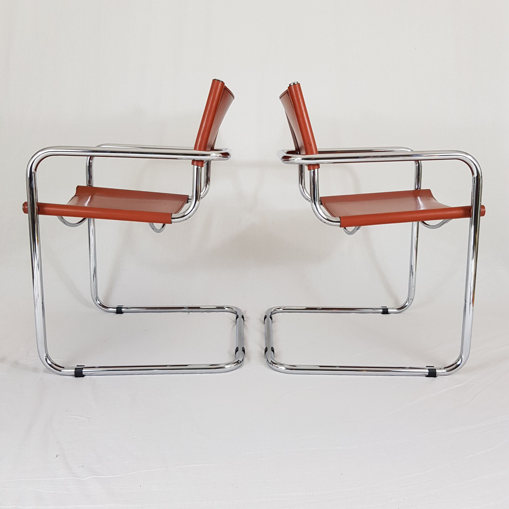 Pair of modernist canteliver Mart Stam S34 chairs